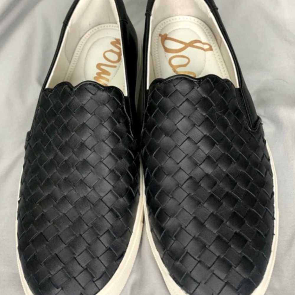 Sam Edelman Black Leather Slip On Size 9 women’s